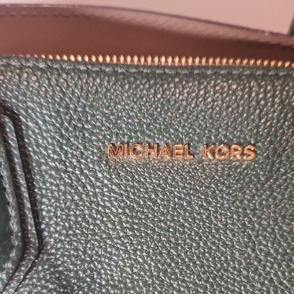 Michael Kors Dark Green Tote Bag - Picture 4 of 13